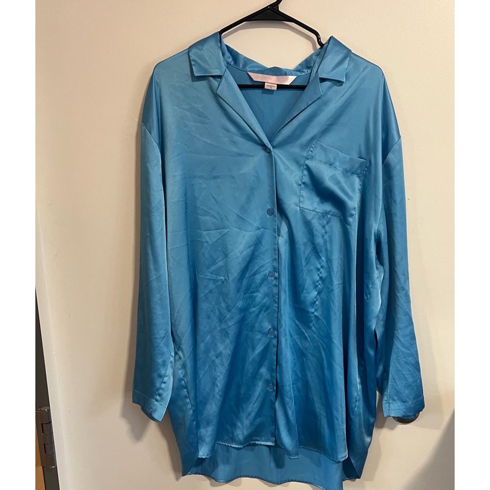 Vintage 2000’s Victoria's Secret Sky Blue PJ Blouse
